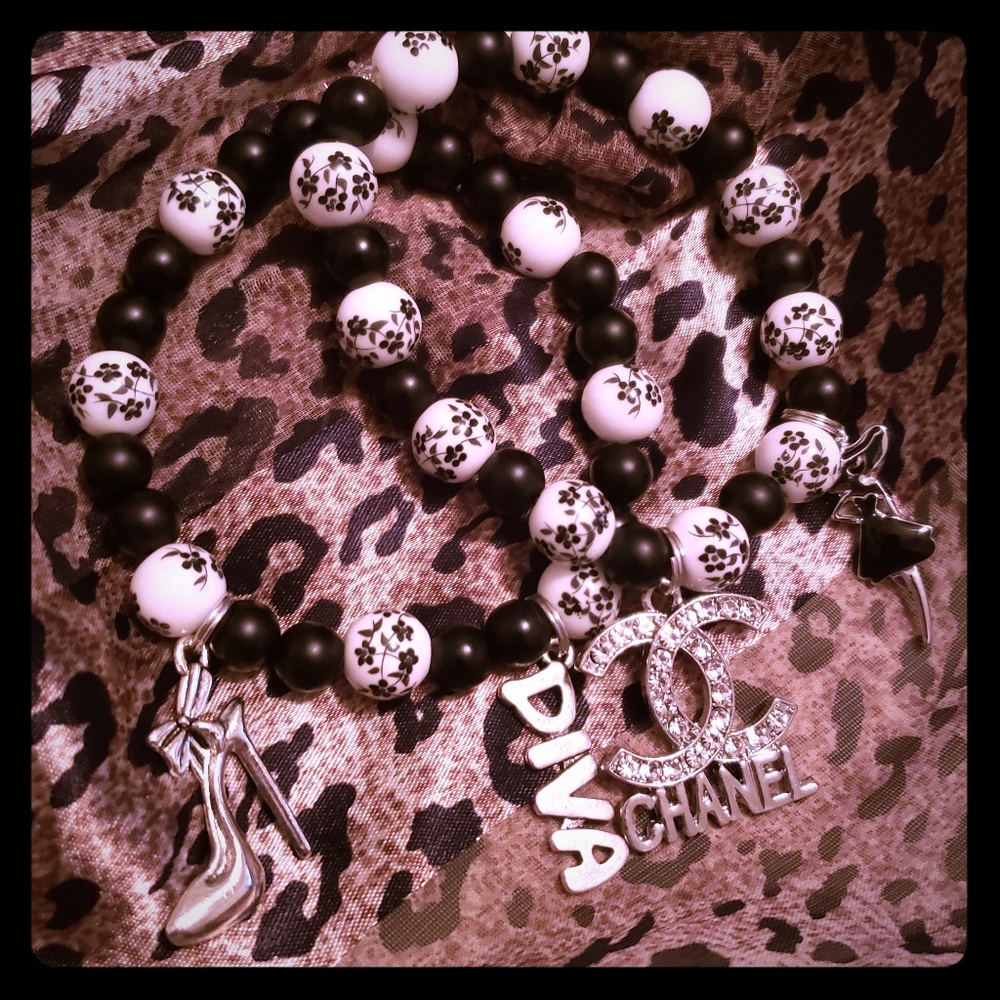 Arm Candy